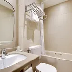 Hotel Des Arts Rueil-Malmaison