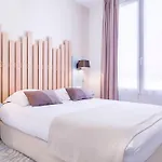 Des Arts Hotel 3*