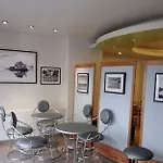 Des Arts Hotel Rueil-Malmaison