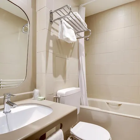 Hotel Des Arts Rueil-Malmaison