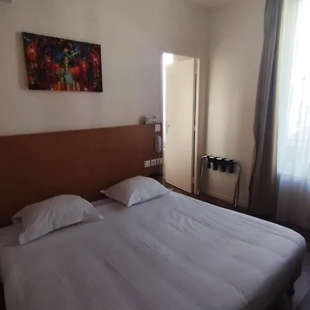 Des Arts Hotel