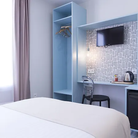 Des Arts רואי-מלמזון