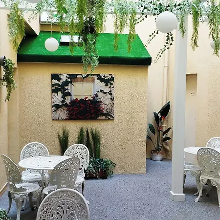 מלון Des Arts
