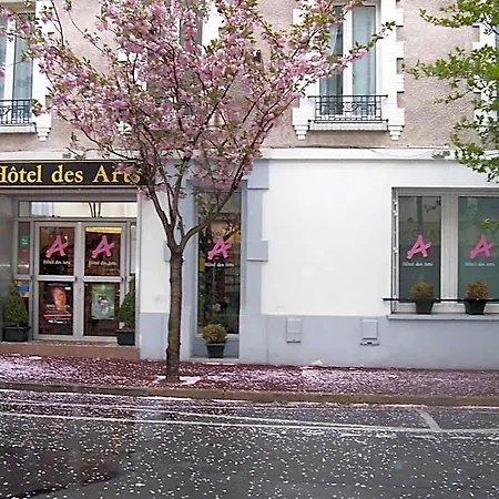 Des Arts Hotel 3*