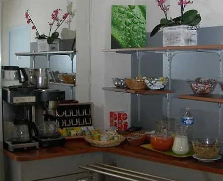 Des Arts Hotel 3*