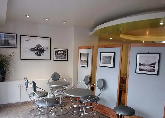 Des Arts Hotel Rueil-Malmaison
